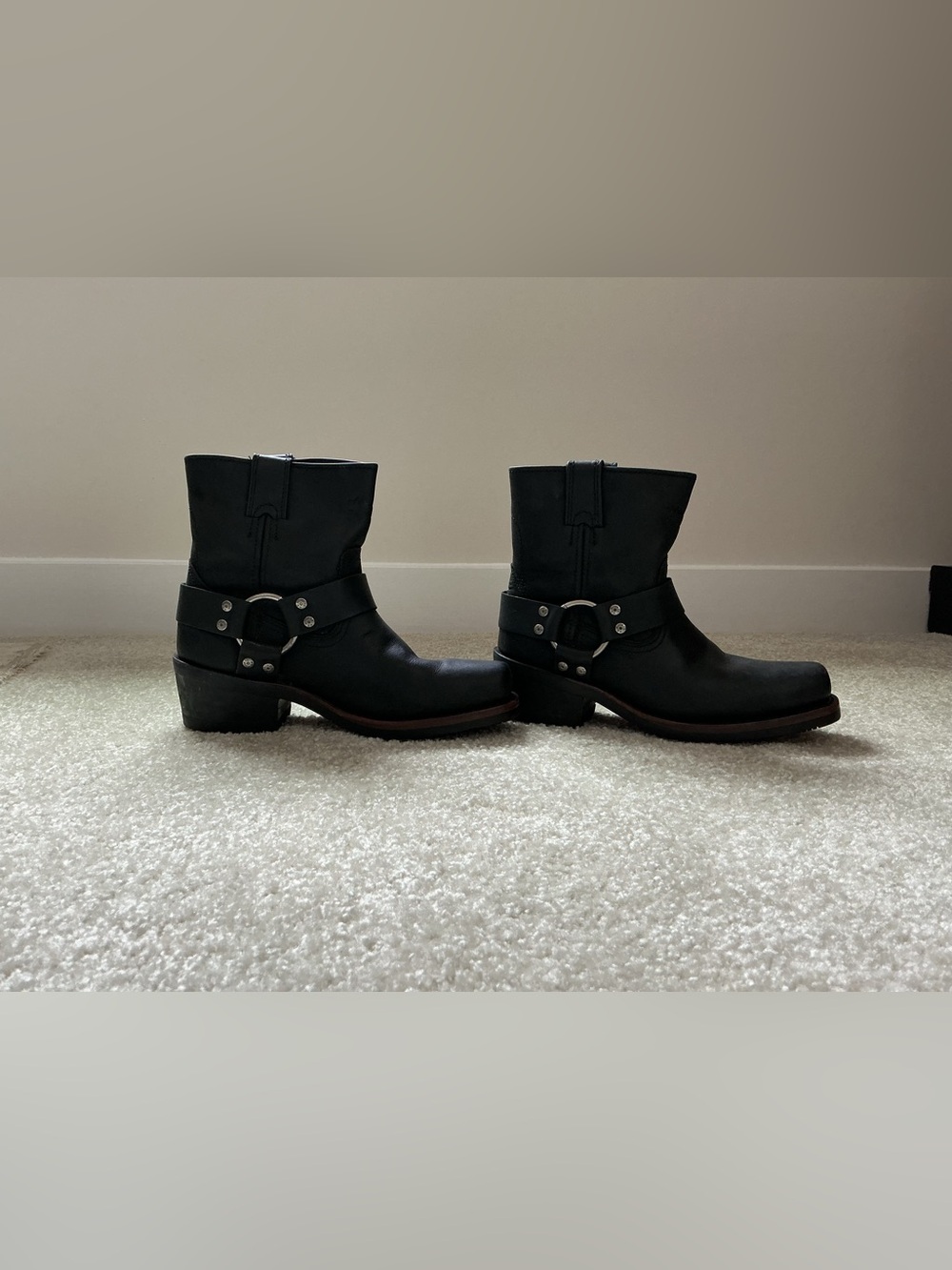 Like New black leather Harley Davidson Boots with Silver Buckle Detail - Picture 5 of 6